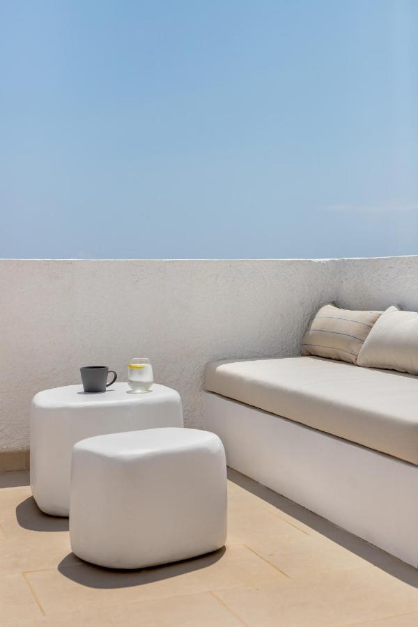 Voca Hotel & Suites Kamari  Luaran gambar